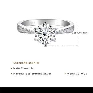 COPY - Moissanite ring.